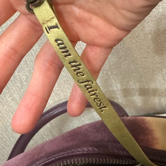 NWT Vintage Y2K Juicy Couture Bowler
Purple Cream Green Tie Dye
Splendor Louis V - Picture 16 of 16